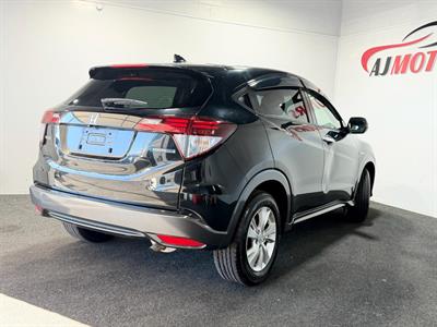 2015 Honda Vezel - Thumbnail