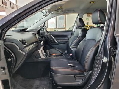 2015 Subaru Forester - Thumbnail