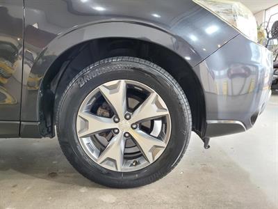 2015 Subaru Forester - Thumbnail