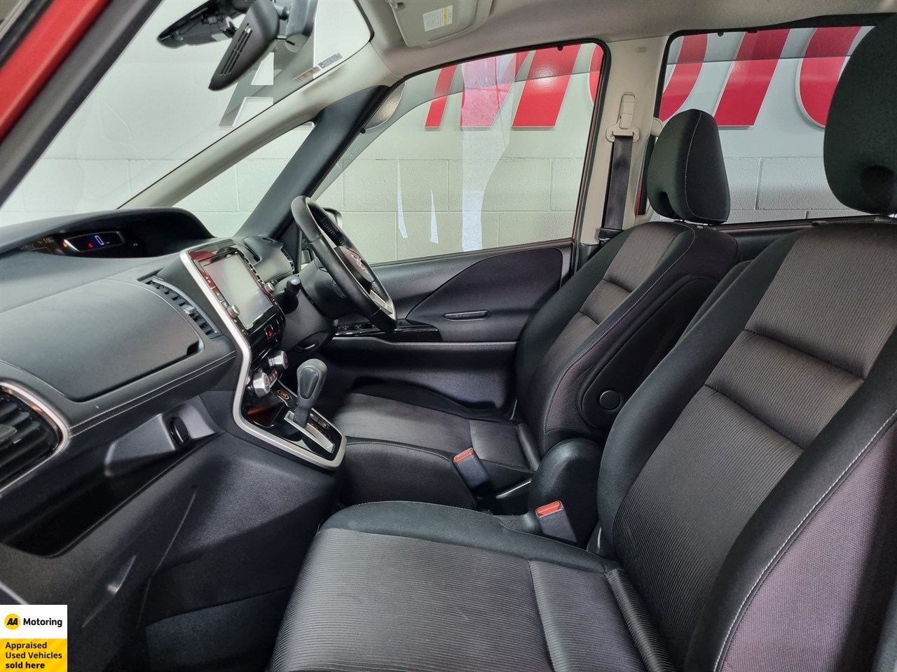 2016 Nissan Serena