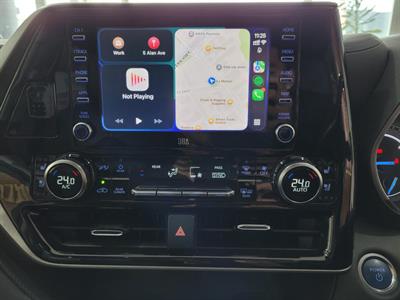 2021 Toyota Highlander - Thumbnail