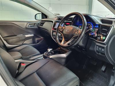 2016 Honda Grace - Thumbnail