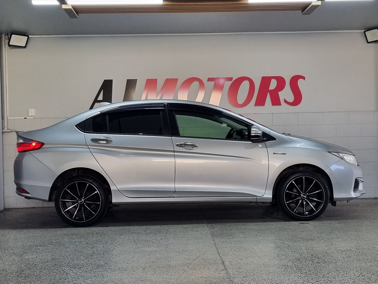 2016 Honda Grace