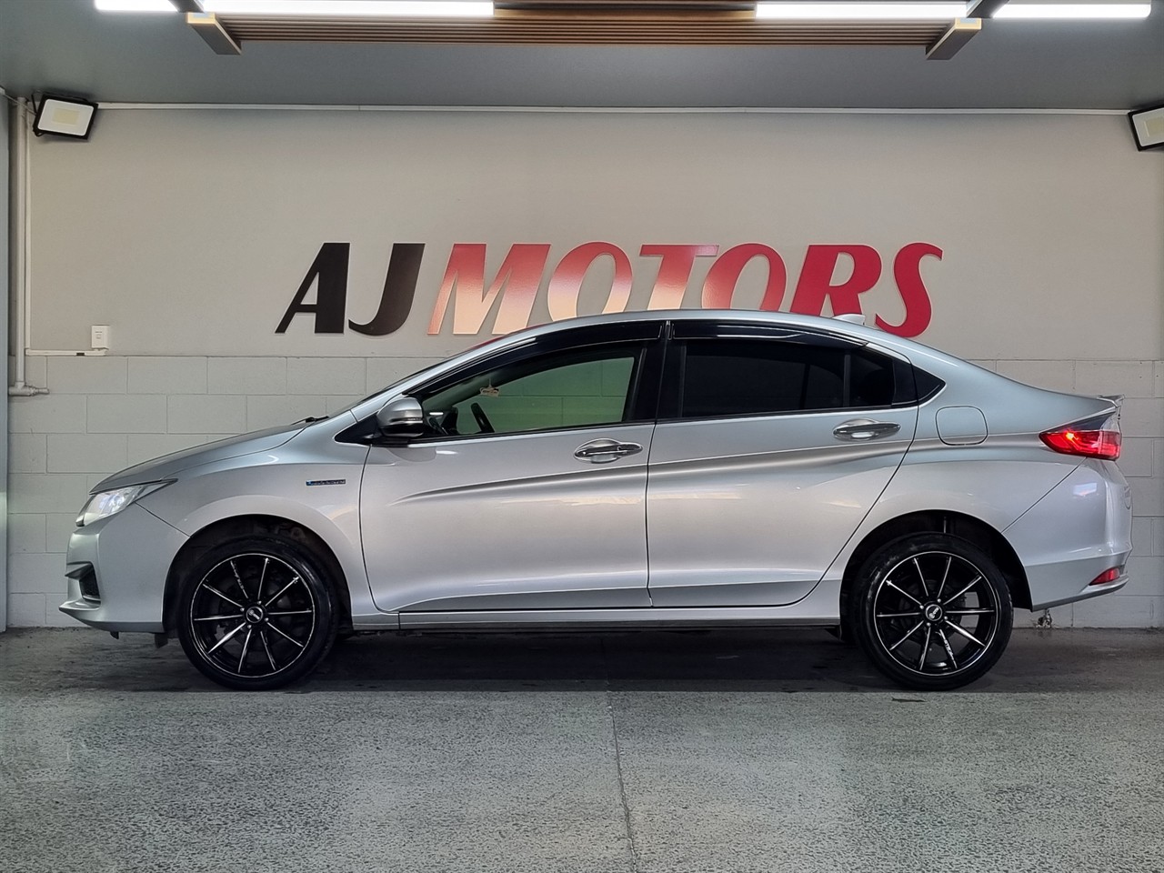 2016 Honda Grace