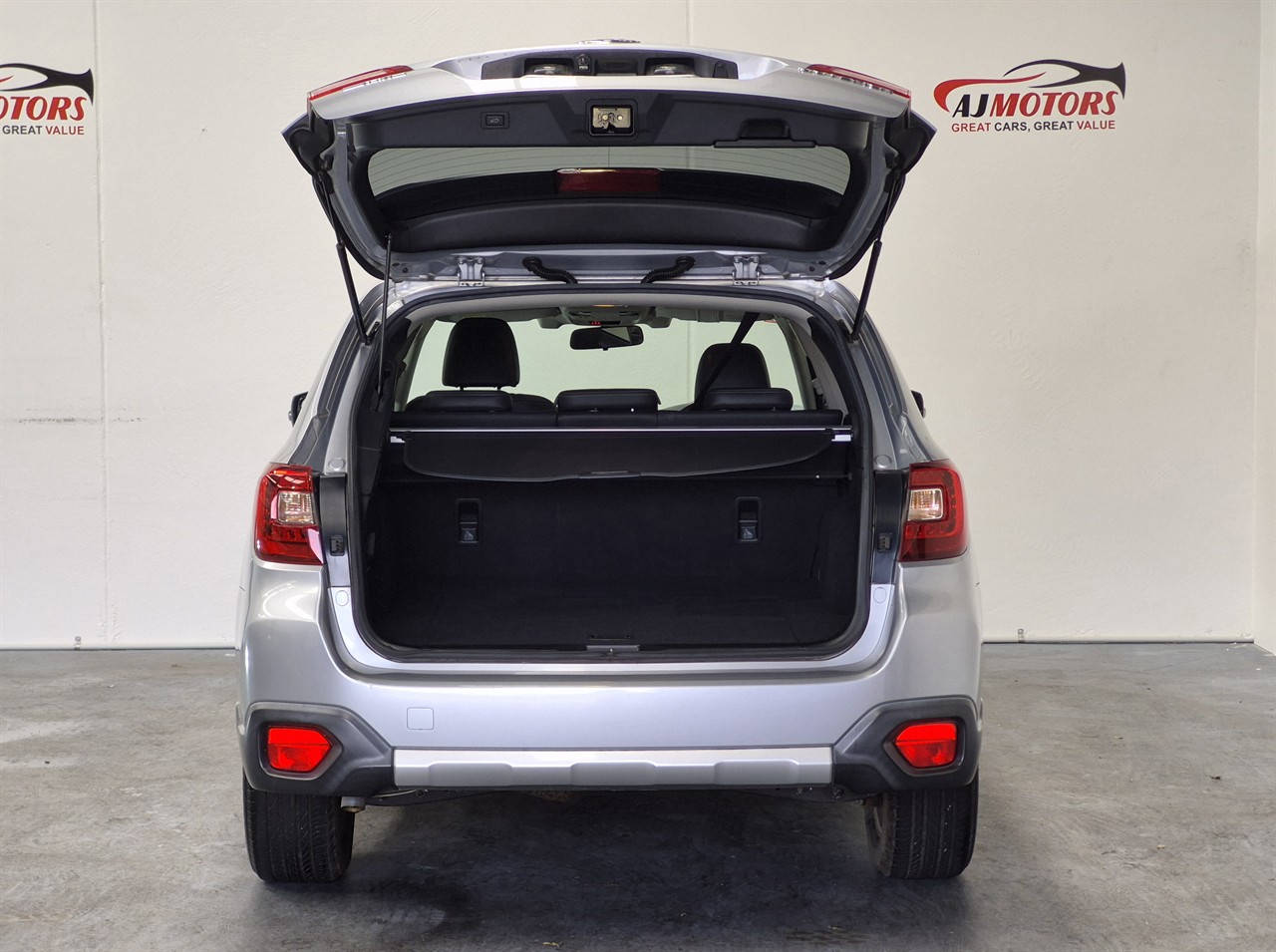 2015 Subaru LEGACY OUTBACK