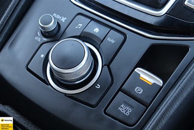 2022 Mazda CX-5 - Thumbnail