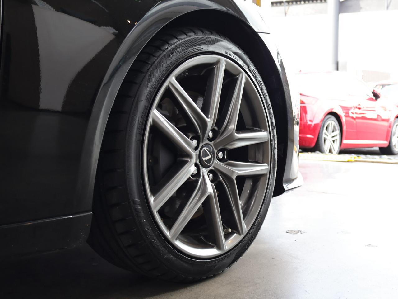 2015 Lexus IS 300h