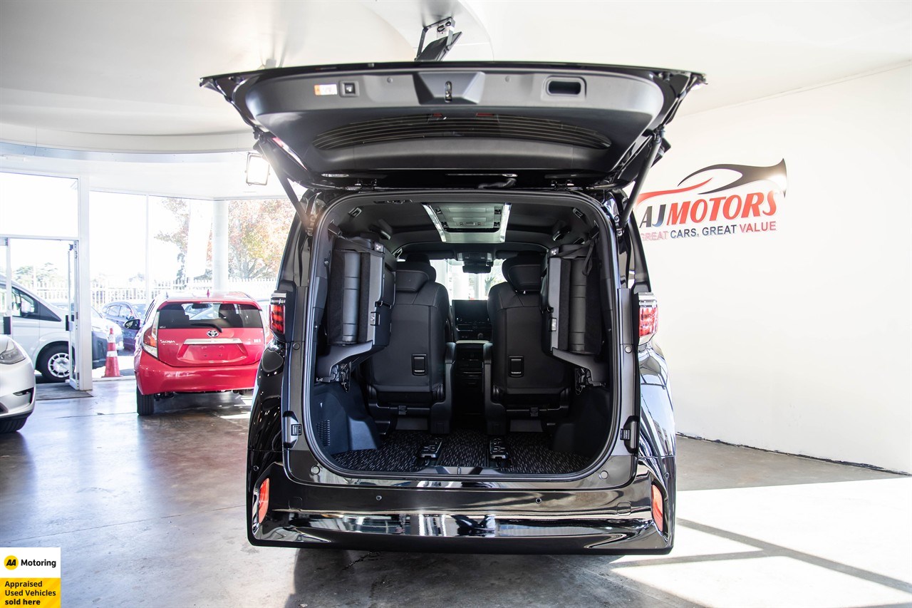 2025 Toyota ALPHARD HYBRID