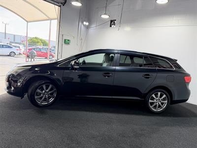 2012 Toyota Avensis - Thumbnail