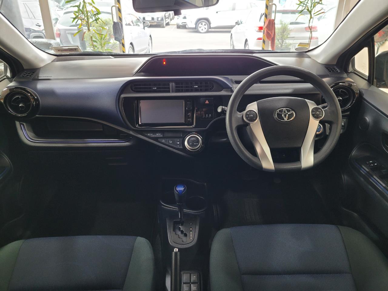 2015 Toyota Aqua