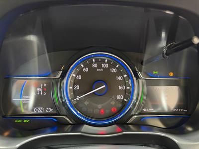 2017 Honda Grace - Thumbnail