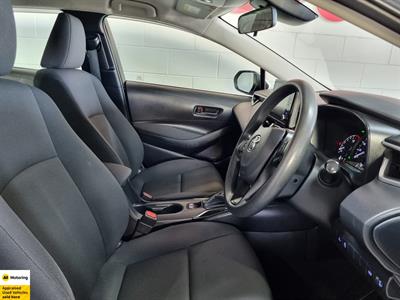 2020 Toyota Corolla - Thumbnail
