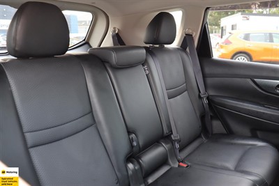 2017 Nissan X-Trail - Thumbnail