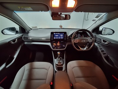 2022 Hyundai IONIQ - Thumbnail