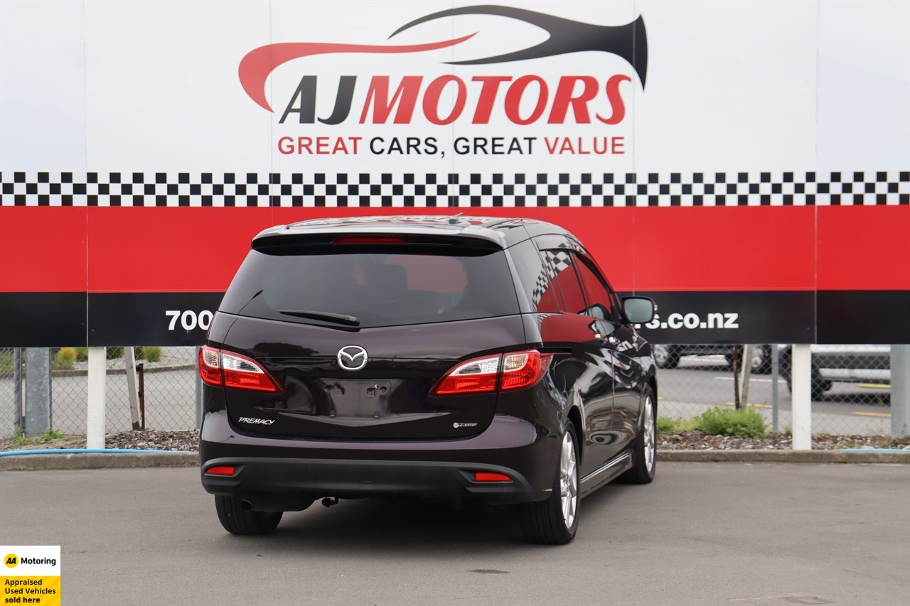 2012 Mazda Premacy