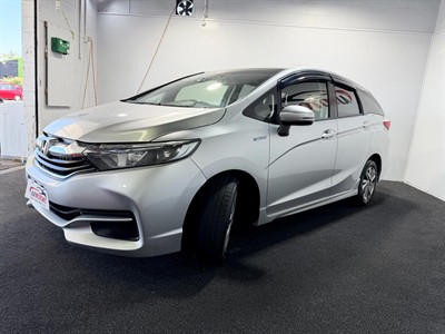 2015 Honda Shuttle - Thumbnail