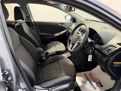 2018 Hyundai Accent - Thumbnail