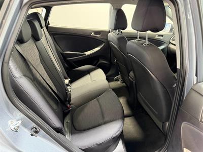 2018 Hyundai Accent - Thumbnail