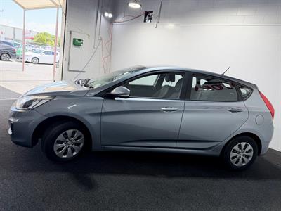 2018 Hyundai Accent - Thumbnail