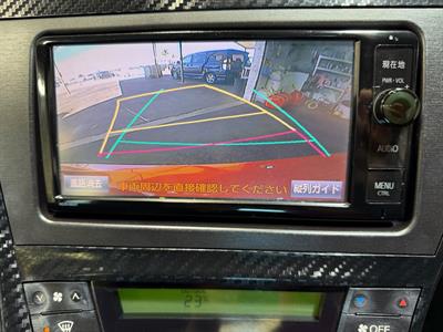 2014 Toyota Prius - Thumbnail