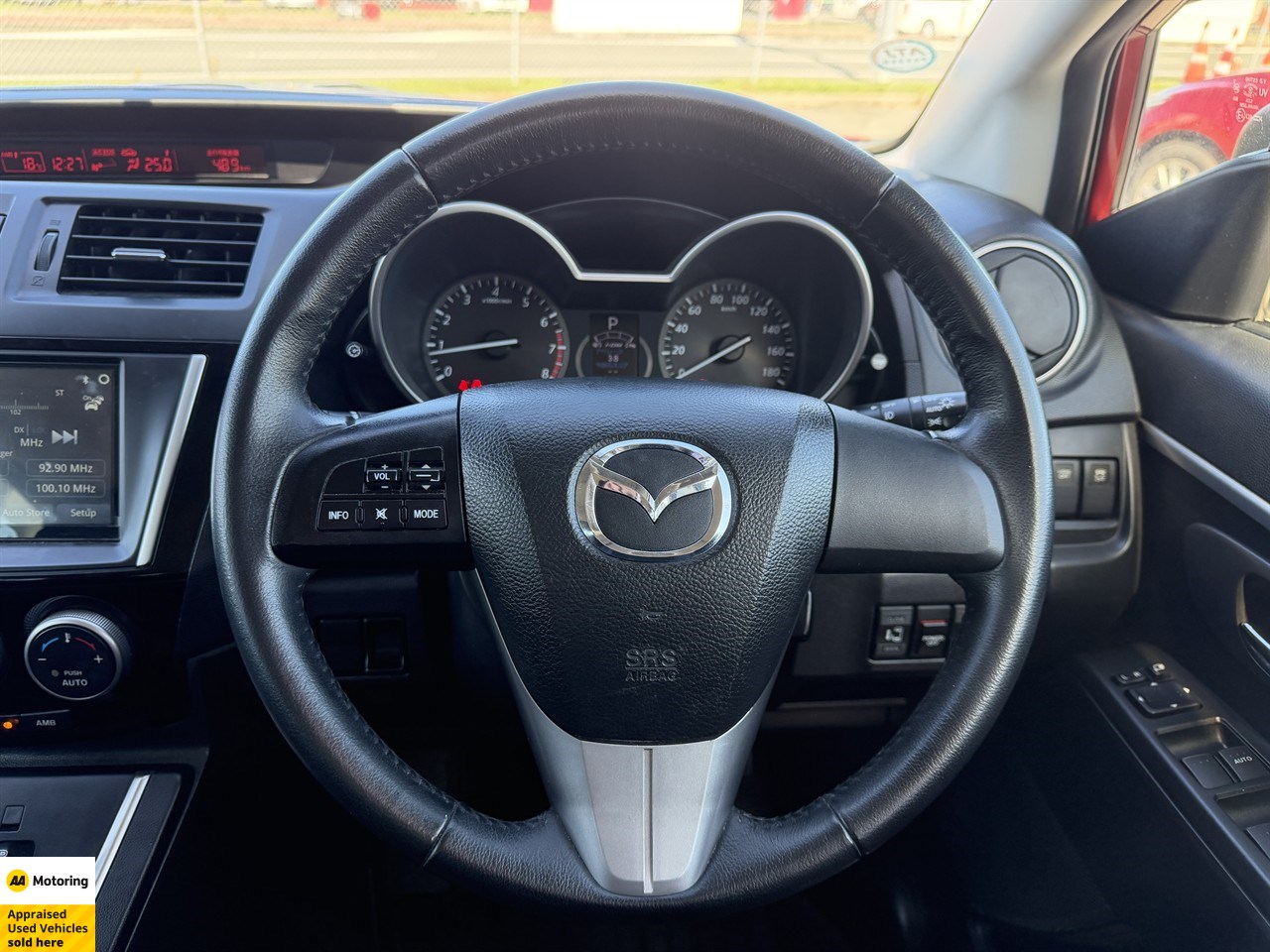 2013 Mazda Premacy