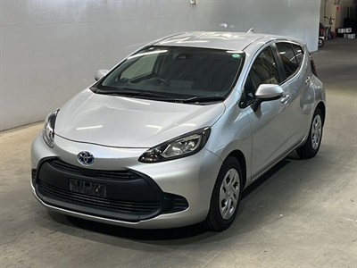 2021 Toyota Aqua - Thumbnail