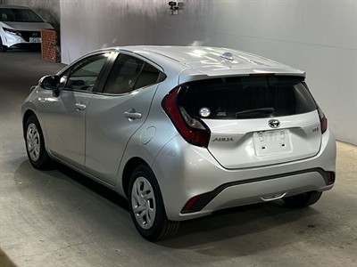 2021 Toyota Aqua - Thumbnail