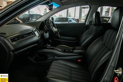 2015 Honda Vezel - Thumbnail