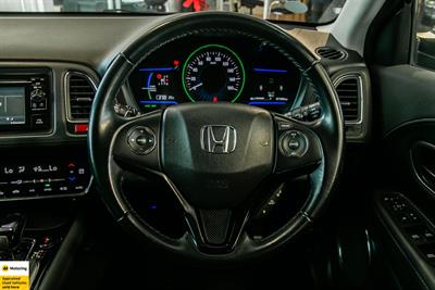 2015 Honda Vezel - Thumbnail