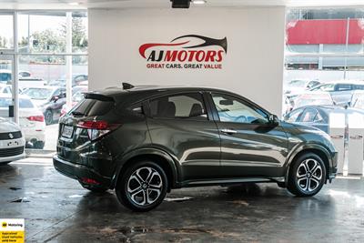 2015 Honda Vezel - Thumbnail