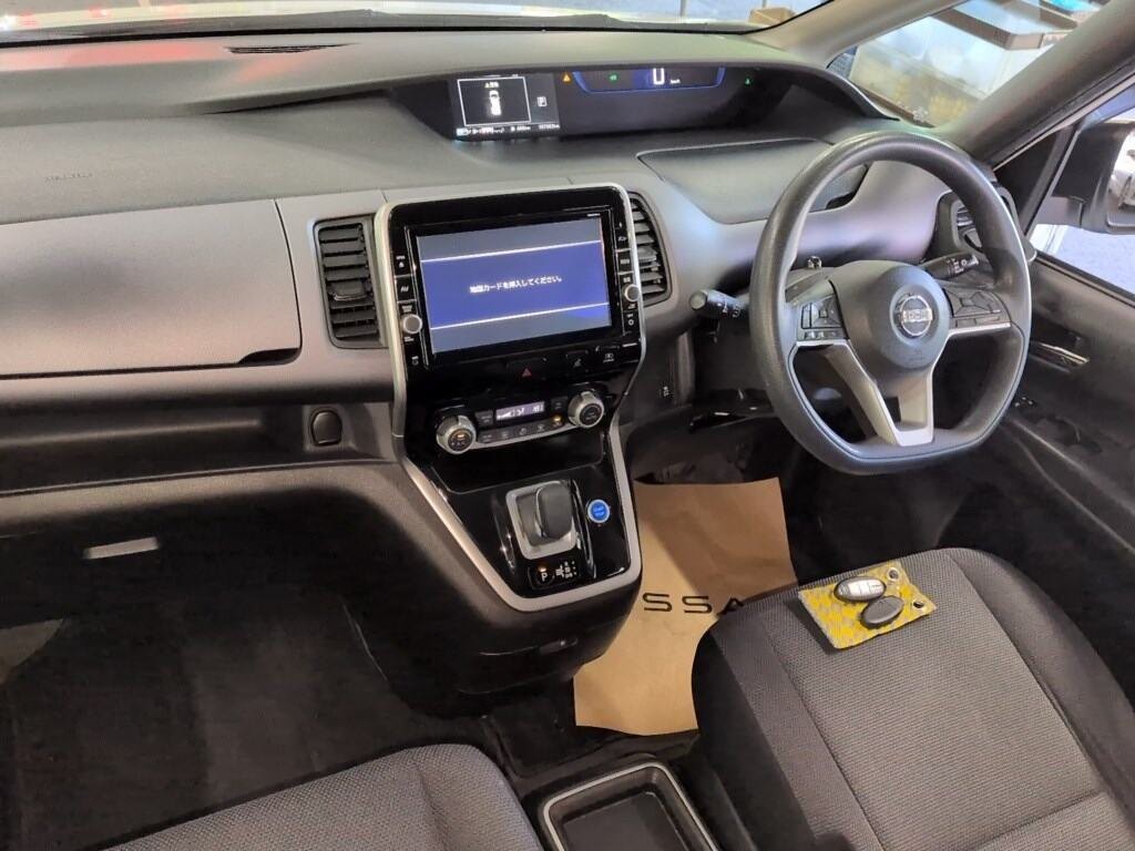 2019 Nissan serena