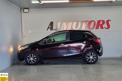 2010 Mazda Demio - Thumbnail