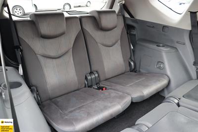 2012 Toyota Prius - Thumbnail