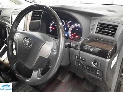 2013 Toyota Vellfire - Thumbnail