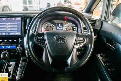 2017 Toyota Vellfire - Thumbnail