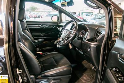 2017 Toyota Vellfire - Thumbnail