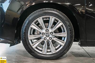2017 Toyota Vellfire - Thumbnail