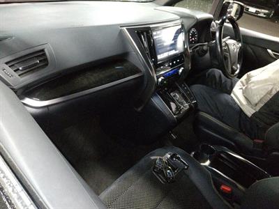 2017 Toyota Vellfire - Thumbnail