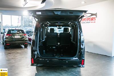 2017 Toyota Vellfire - Thumbnail