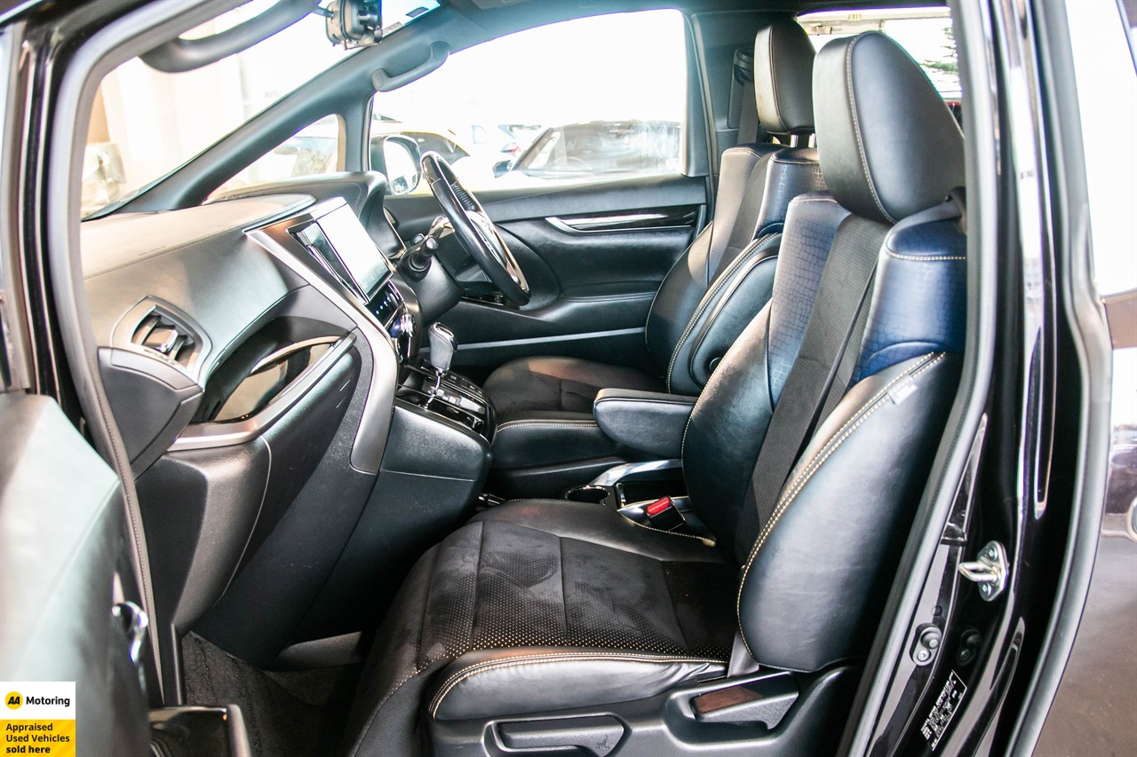 2017 Toyota Vellfire