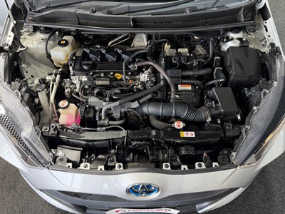 2020 Toyota Yaris - Thumbnail