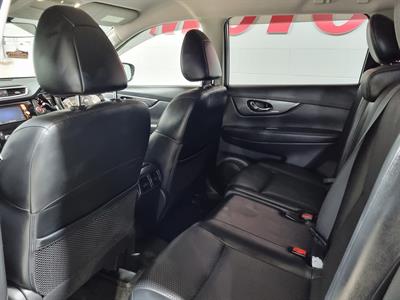 2015 Nissan X-Trail - Thumbnail