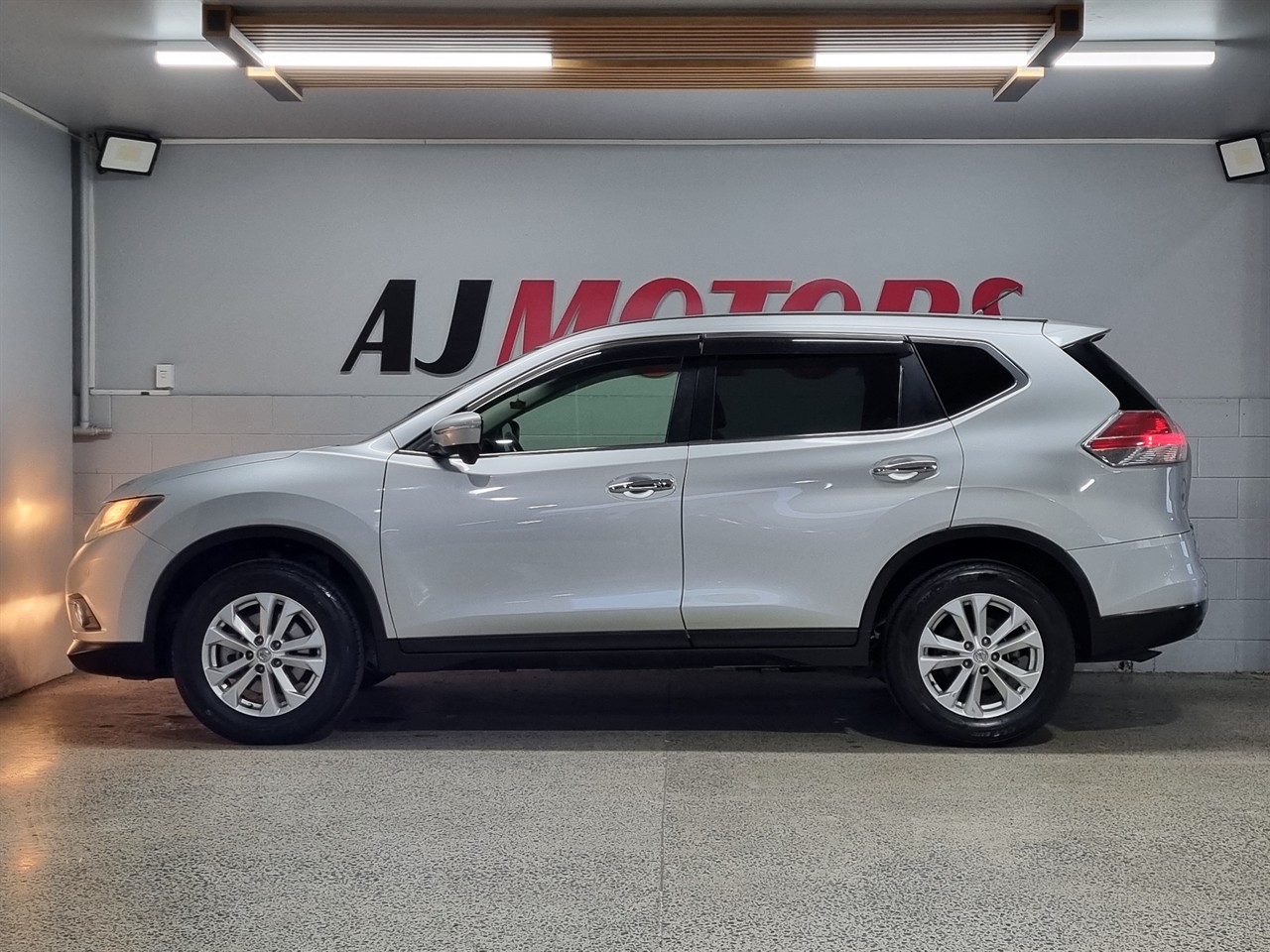2015 Nissan X-Trail