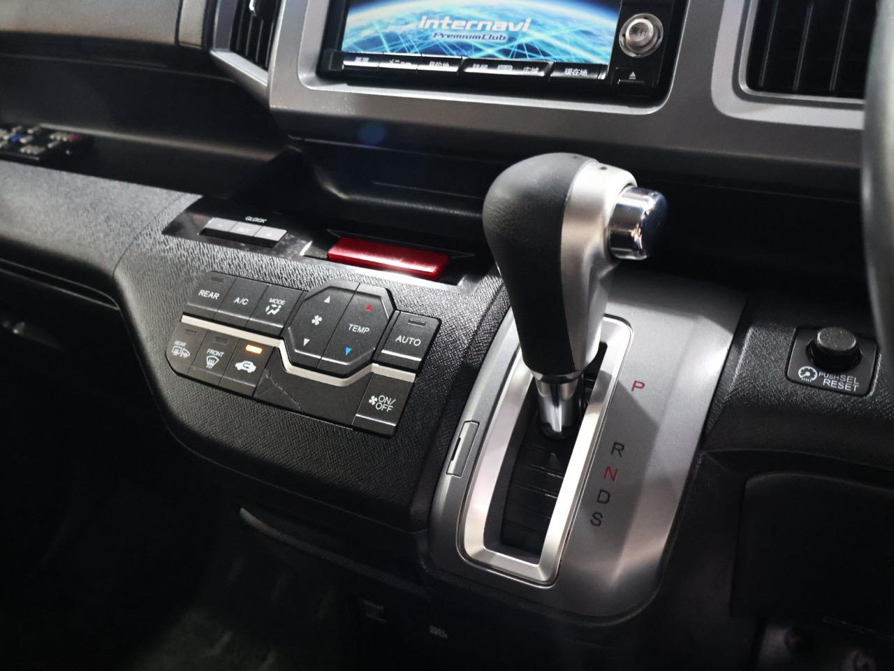2013 Honda STEPWAGON