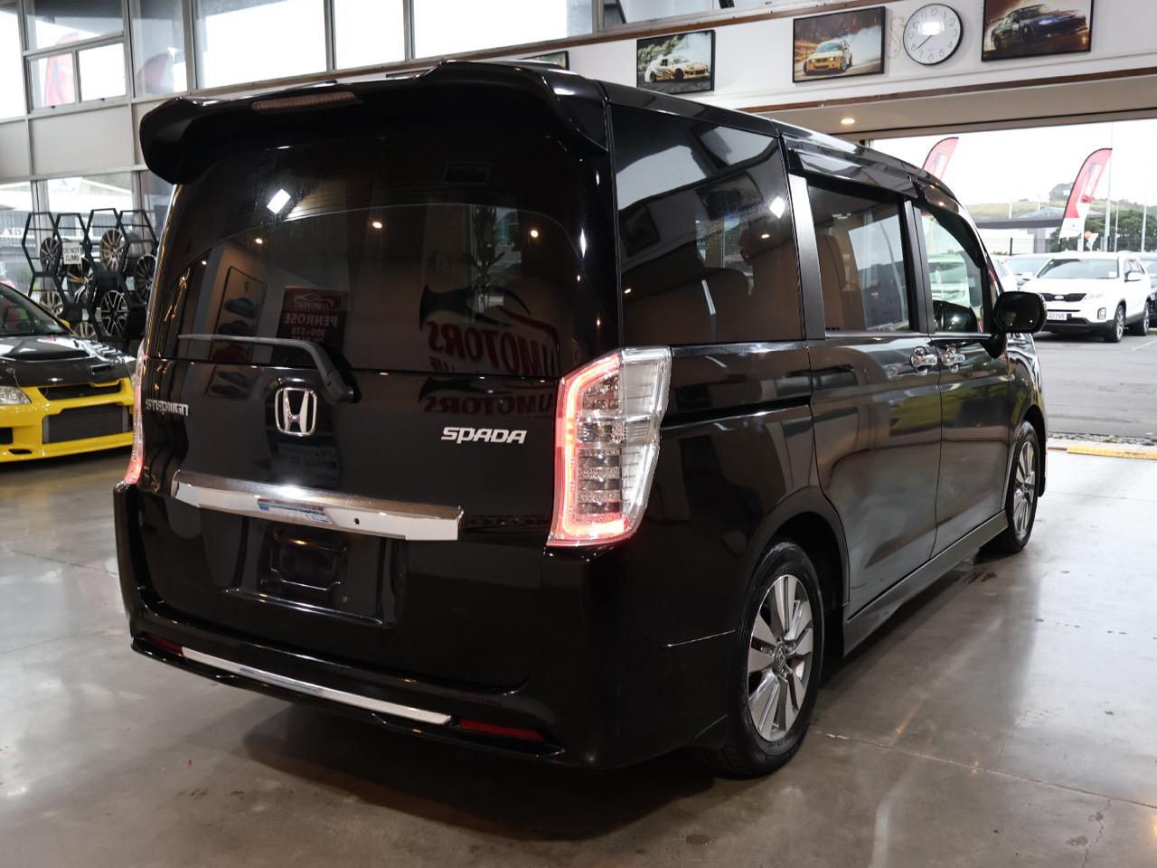 2013 Honda STEPWAGON