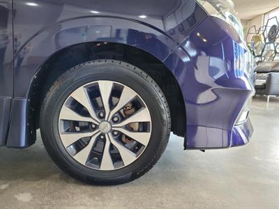 2018 Nissan Serena - Thumbnail