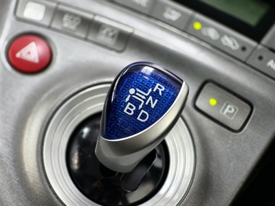 2013 Toyota Prius - Thumbnail