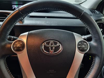 2016 Toyota Aqua - Thumbnail