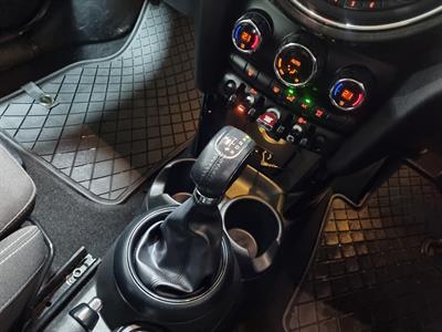 2016 BMW Mini - Thumbnail