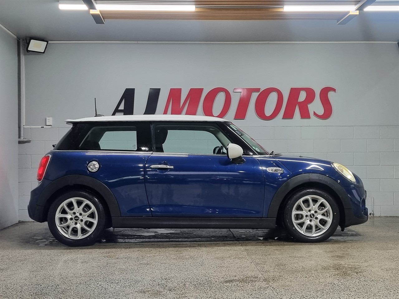 2016 BMW Mini